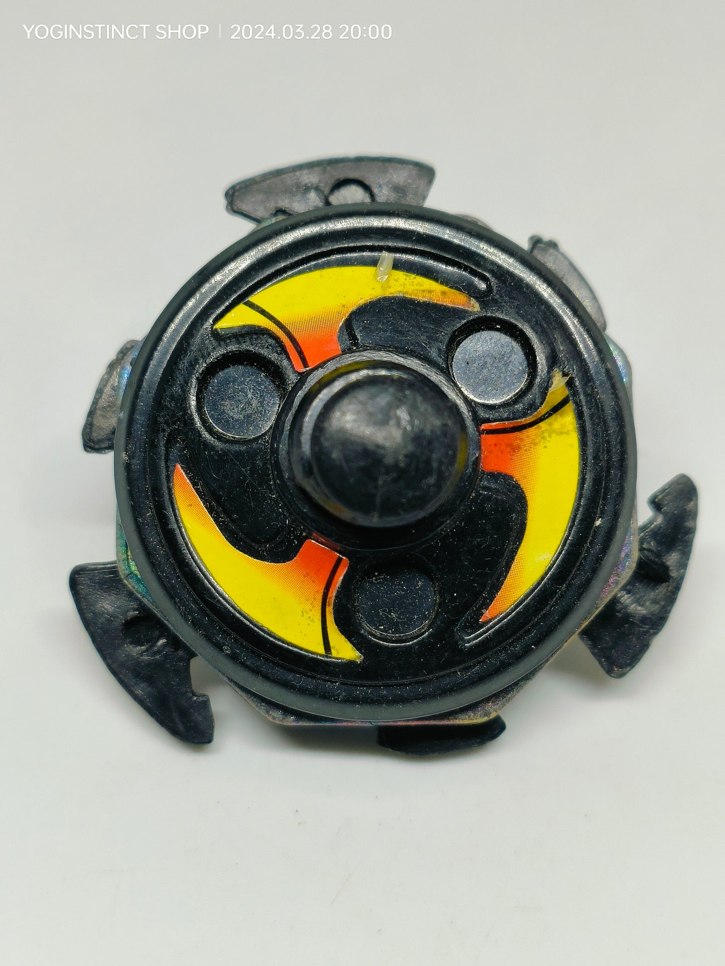 A-18 Bearing Stinger (A) - Takaratomy Beyblade: original series