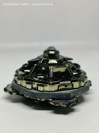 A-14 Draciel Shield / S (A) silver version - Takaratomy Beyblade: Shoot