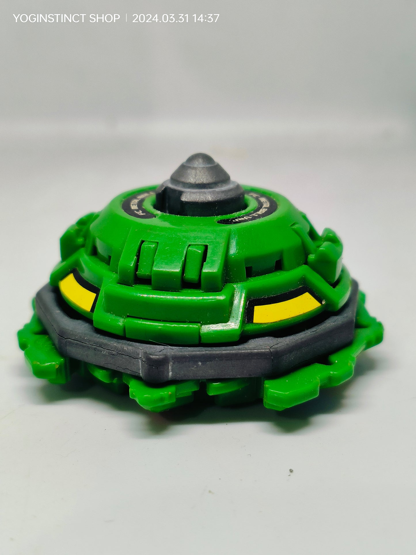 A-104  Draciel G (B) - Takaratomy Beyblade: G-revolution