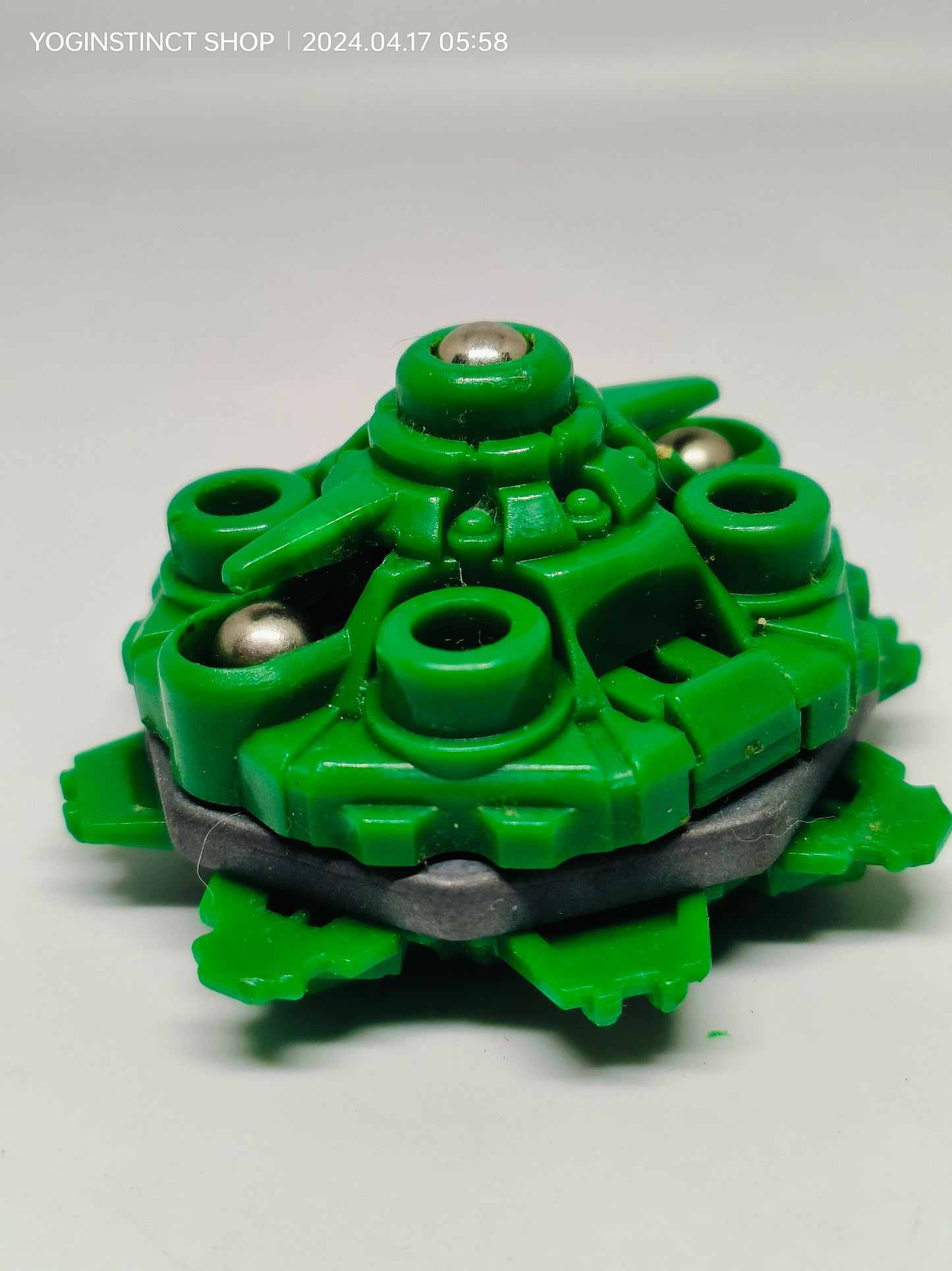 A-35 Draciel F (C)  - Takaratomy Beyblade: Shoot