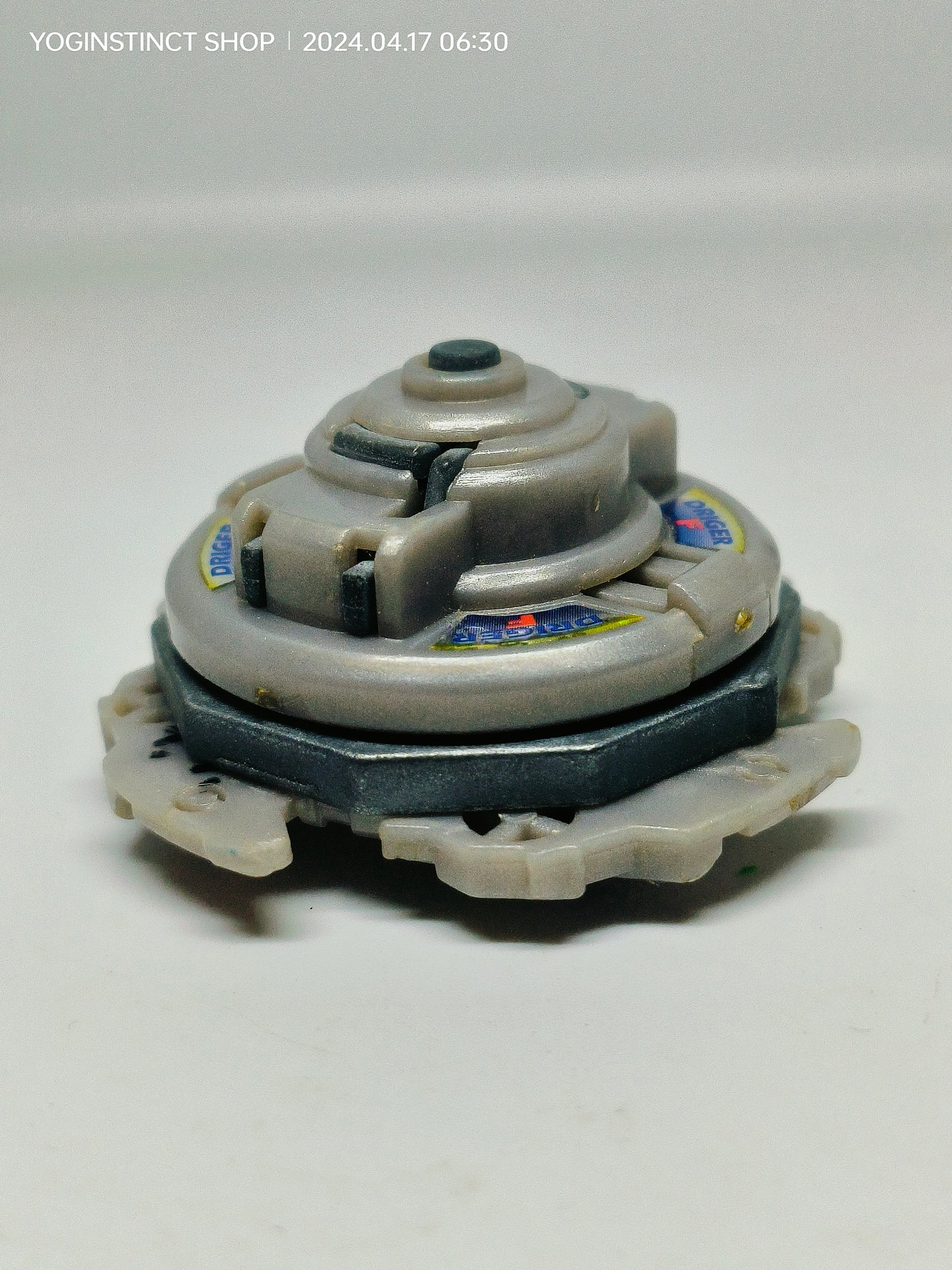 A-24 Driger F / Fang (H) - Takaratomy Beyblade: Shoot