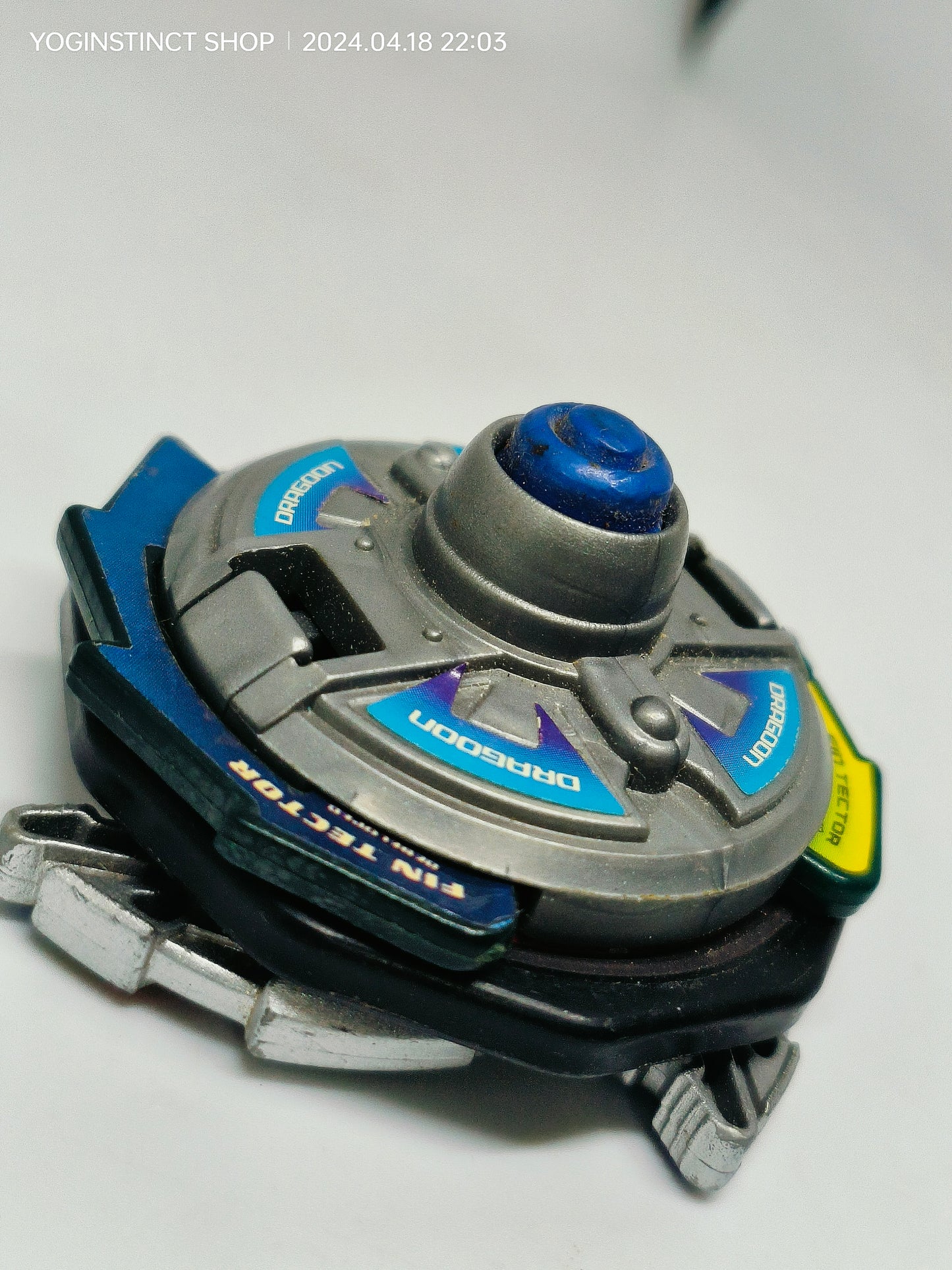 A-69  DRAGOON V2 (silver corocoro) - Takaratomy Beyblade: V-FORCE