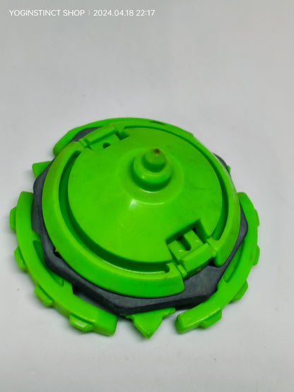 A-33 Master Draciel (E) - Takaratomy Beyblade: Shoot