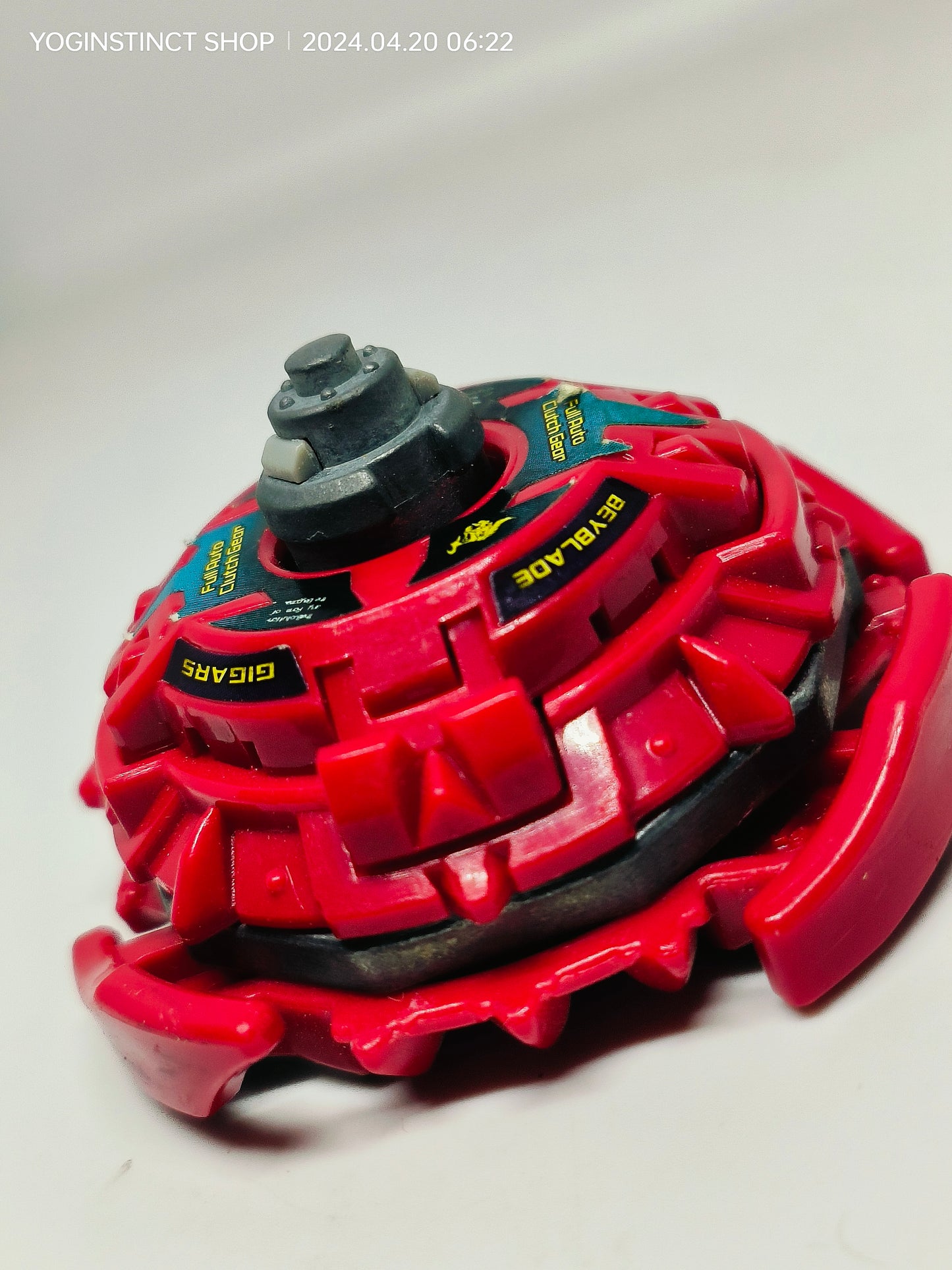 Gigars Beyblade - Takaratomy BEYBLADE G-REVOLUTION