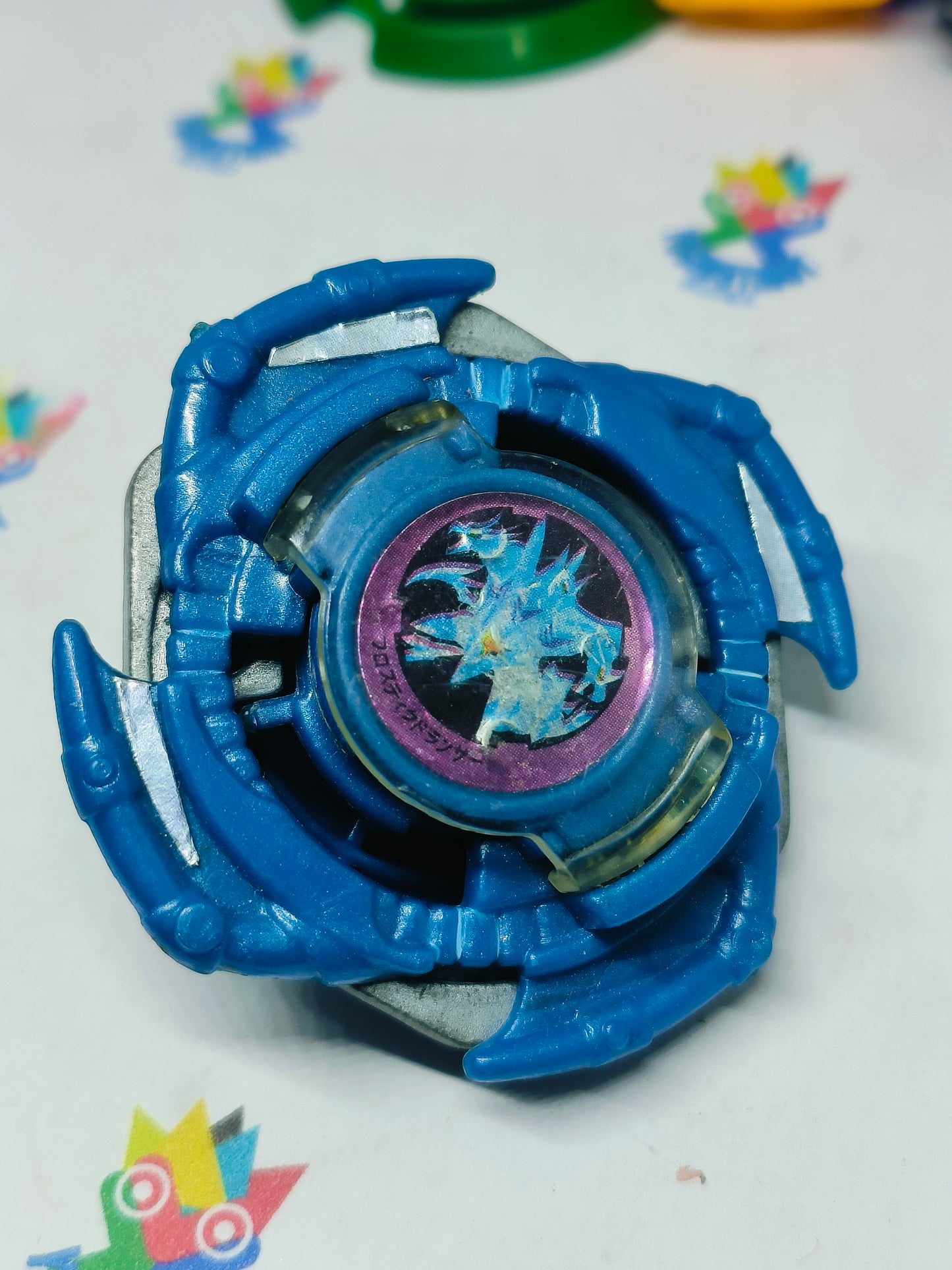 Ultimate Frostic Dranzer (B) - Takaratomy Beyblade Shoot kai's first Dranzer