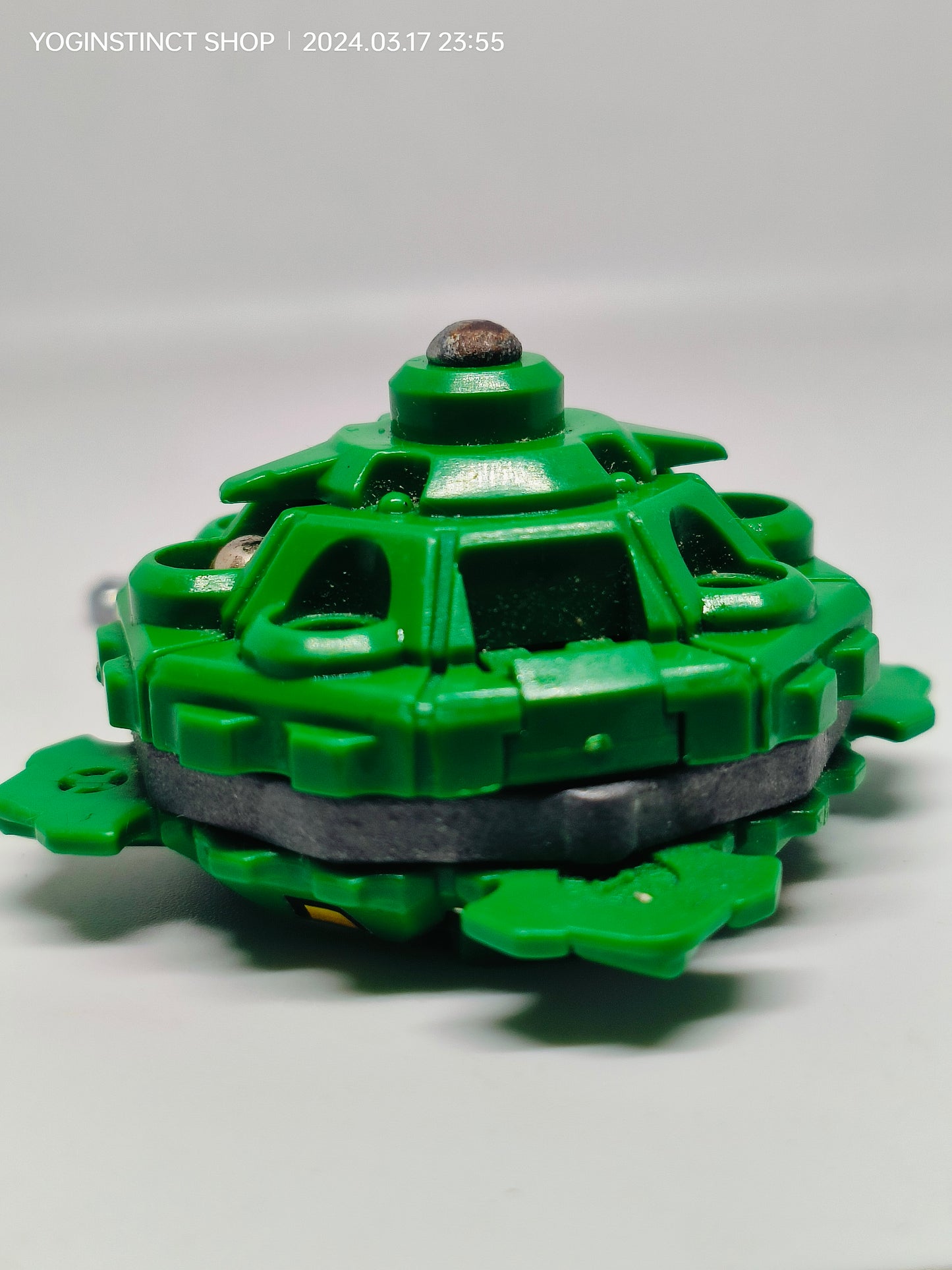 A-14 Draciel Shield / S (A) - Takaratomy Beyblade: Shoot